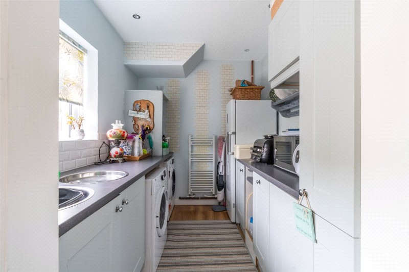 Blandford Road, Corfe Mullen, Wimborne, Dorset, BH21