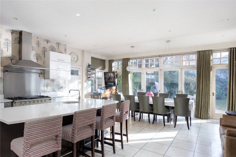 Gwendolen Avenue, London, SW15