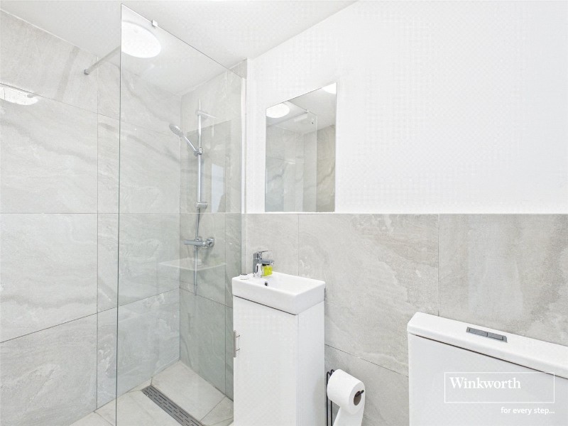 Gipsy Lane, Wokingham, Berkshire, RG40