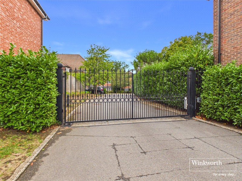 Coopers Place, Burghfield Common, Reading, Berkshire, RG7