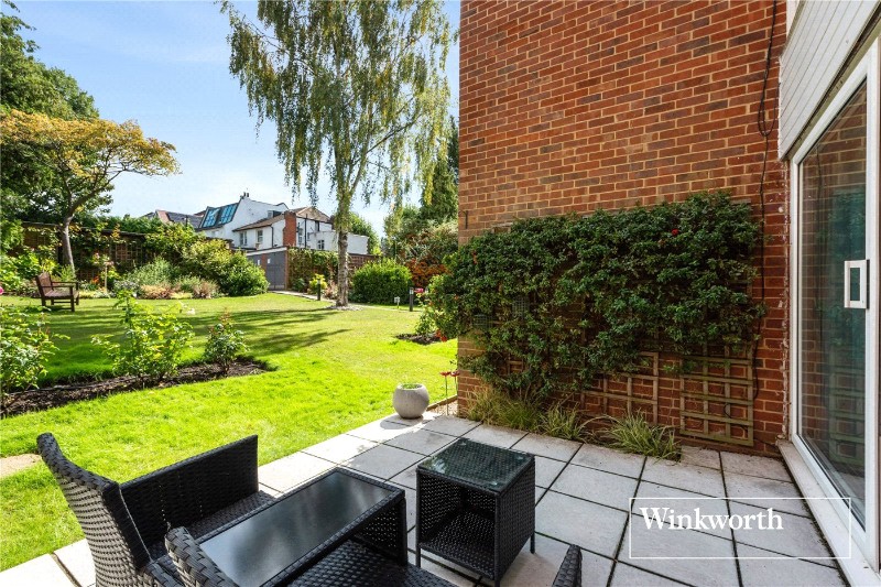Hendon Lane, Finchley, London, N3