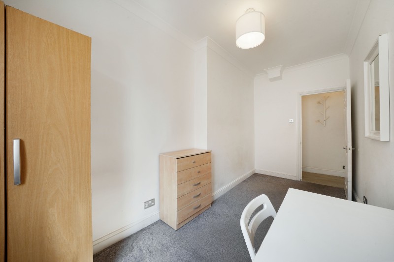 St. Quintin Avenue, London, United Kingdom, W10
