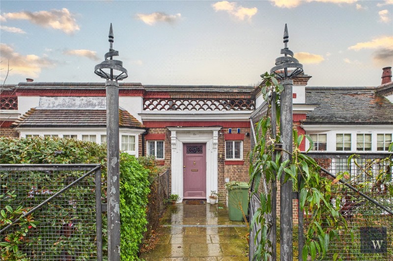 Hillside Road, London, SW2