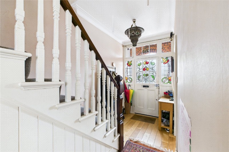 Herne Hill Road, London, SE24