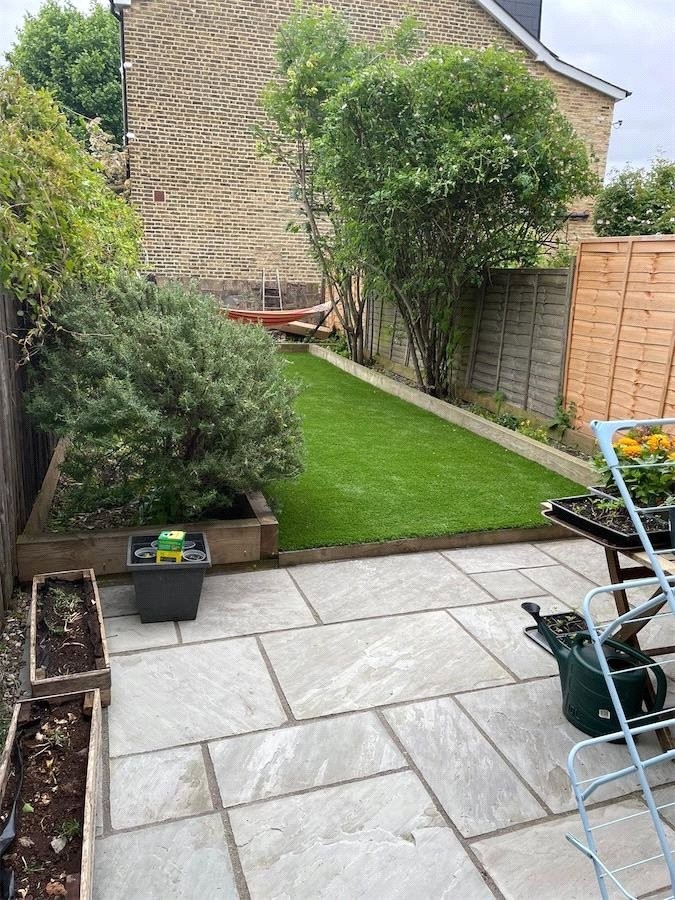 Grove Vale, East Dulwich, London, SE22