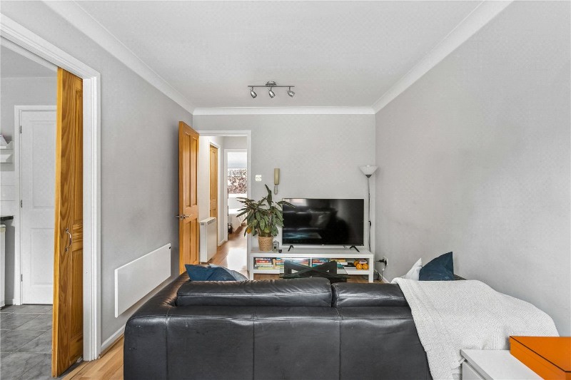 Tinniswood Close, London, N5