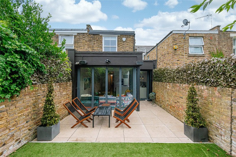 Burrows Road, London, NW10
