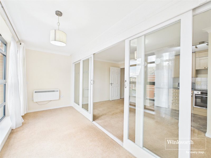 Kennet Street, Reading, Berkshire, RG1