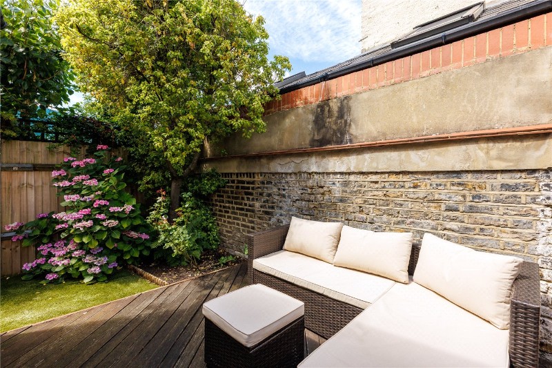 Lacy Road, Putney, London, SW15