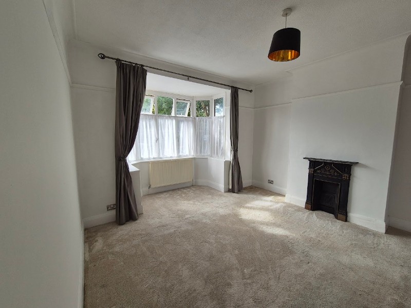 Claremont Avenue, Motspur Park, New Malden, Surrey, KT3