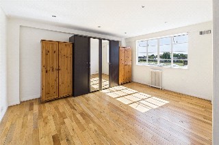 Corner Fielde, Streatham Hill, London, SW2