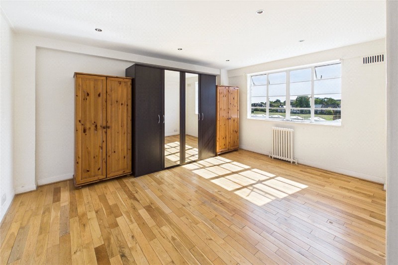 Corner Fielde, Streatham Hill, London, SW2