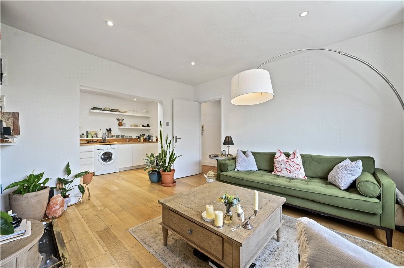 Elgin Crescent, London, W11