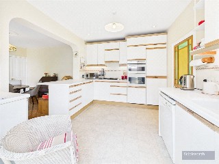 Richmond Park Road, Kingston upon Thames, KT2