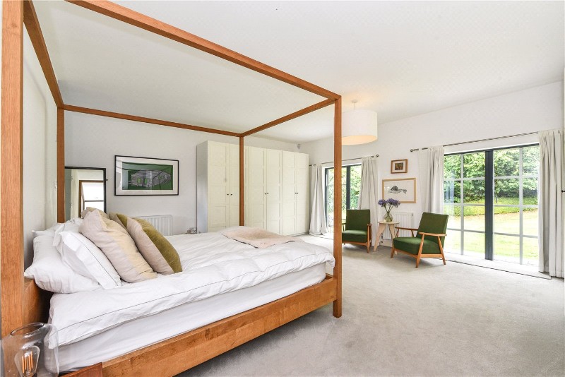 The Tree House, Winchester Road, West Meon, Hampshire, GU32