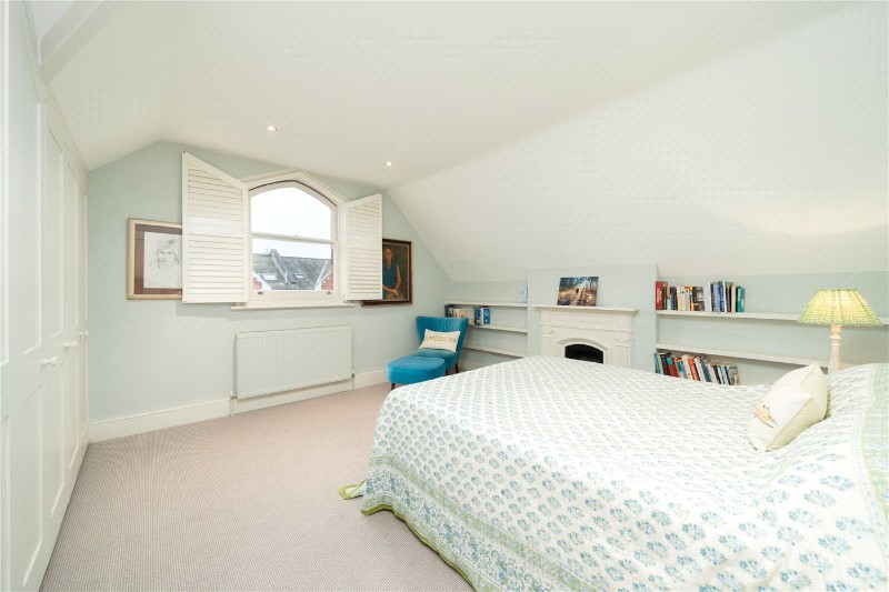 Burstock Road, London, SW15