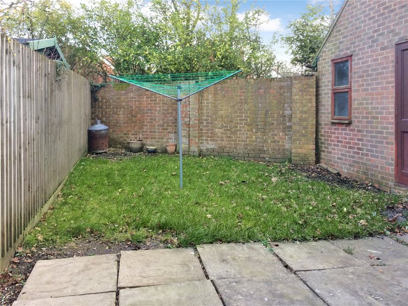 Binfields Close, Chineham, Basingstoke, Hampshire, RG24