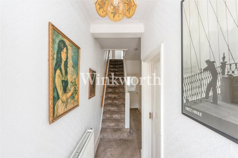 Chesterfield Gardens, London, N4