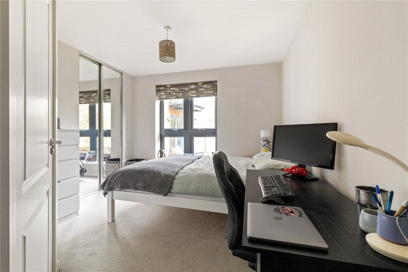 Broadwater Road, London, SW17