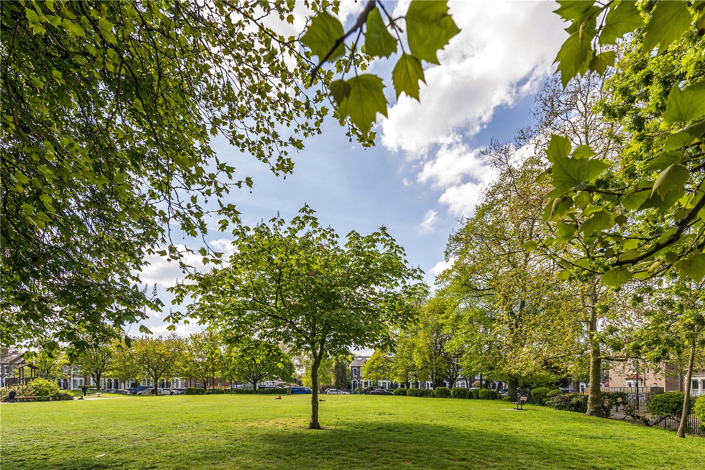 Holmewood Gardens