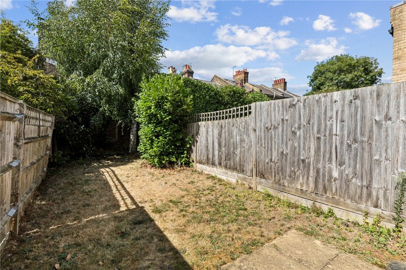 Hepdon Mews, London, SW17