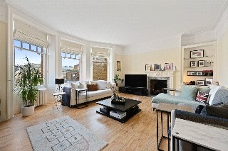 Wynnstay Gardens, London, W8