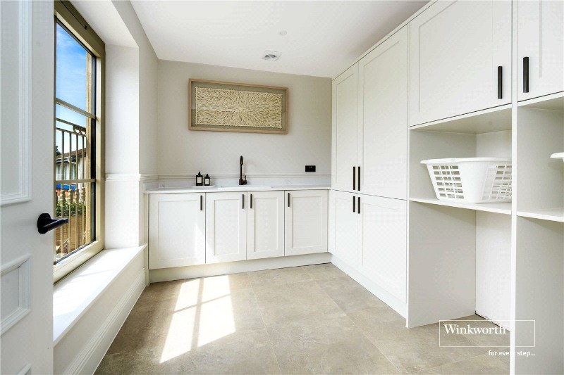 East Cliff Way, Friars Cliff, Christchurch, Dorset, BH23