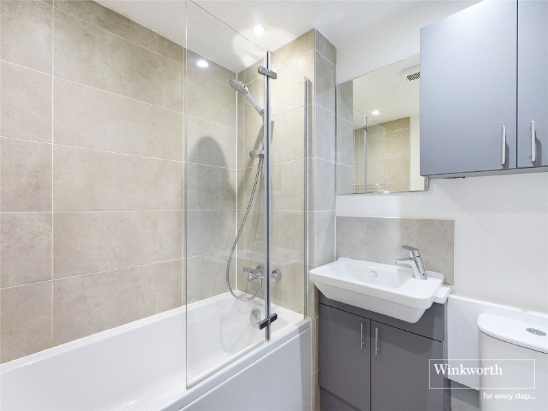 Queens Road, Reading, Berkshire, RG1
