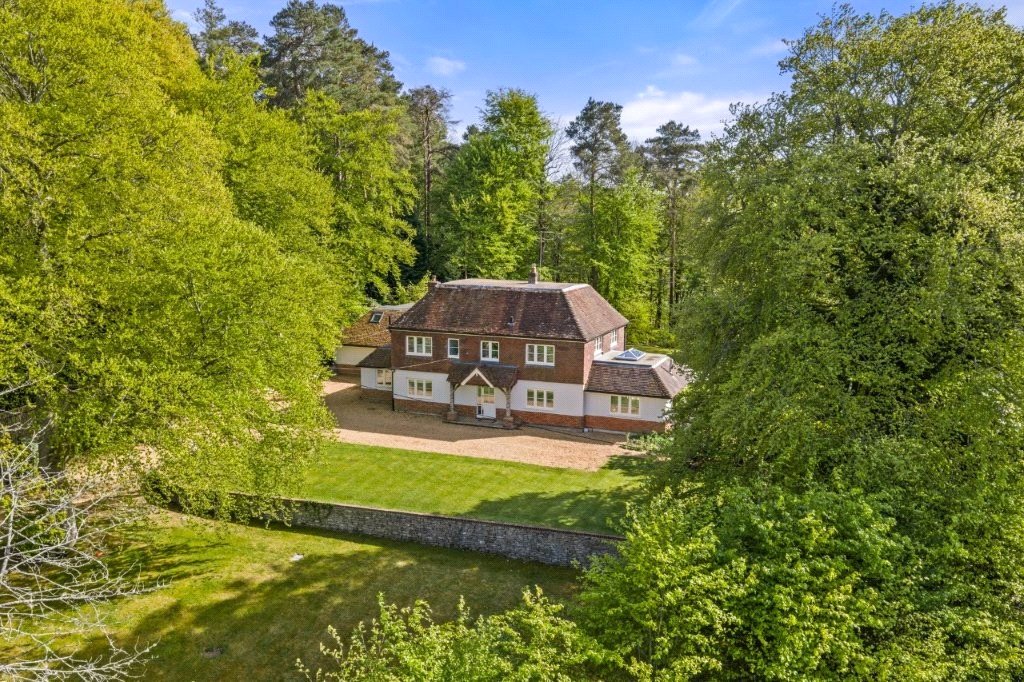 Headley Hill Road, Arford, Hampshire, GU35
