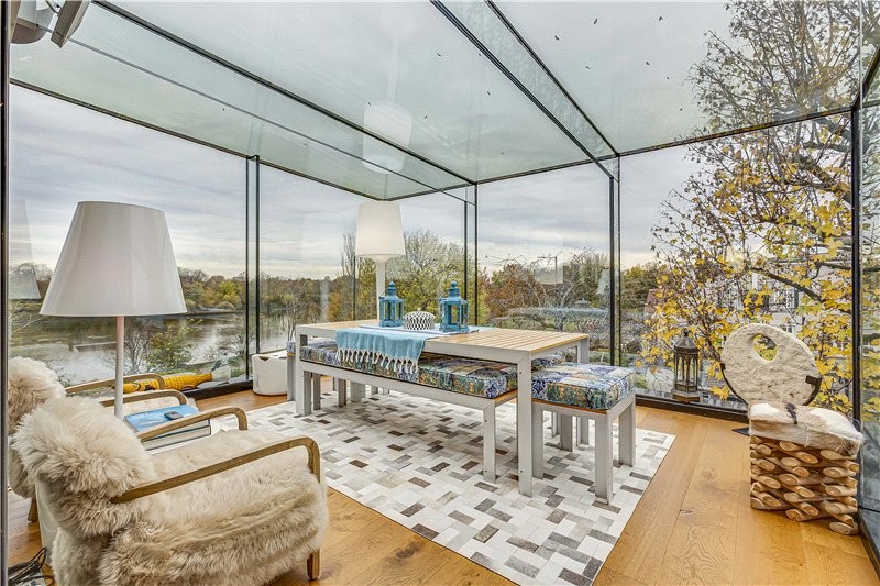 Gerard Road, Barnes, London, SW13