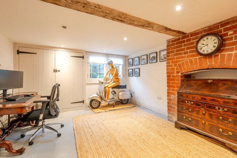 Church Street, Warwick, Warwickshire, CV34