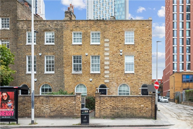 Wandsworth Road, London, SW8