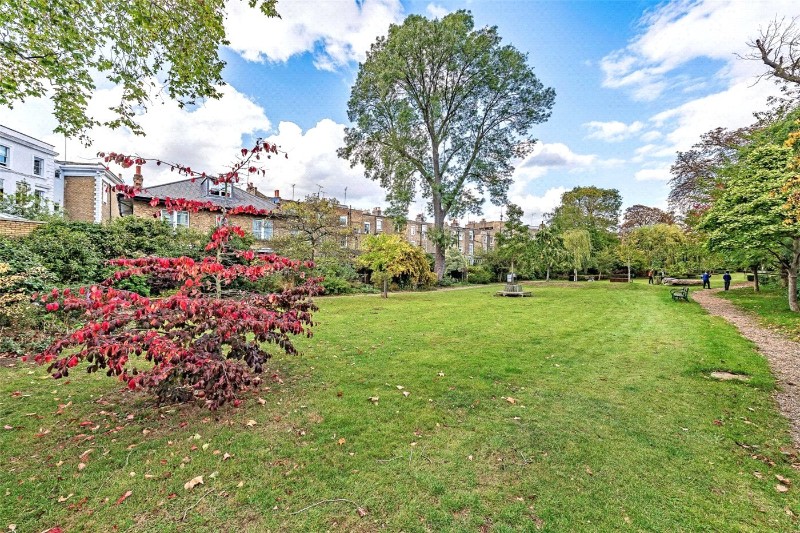 Elgin Crescent, London, W11