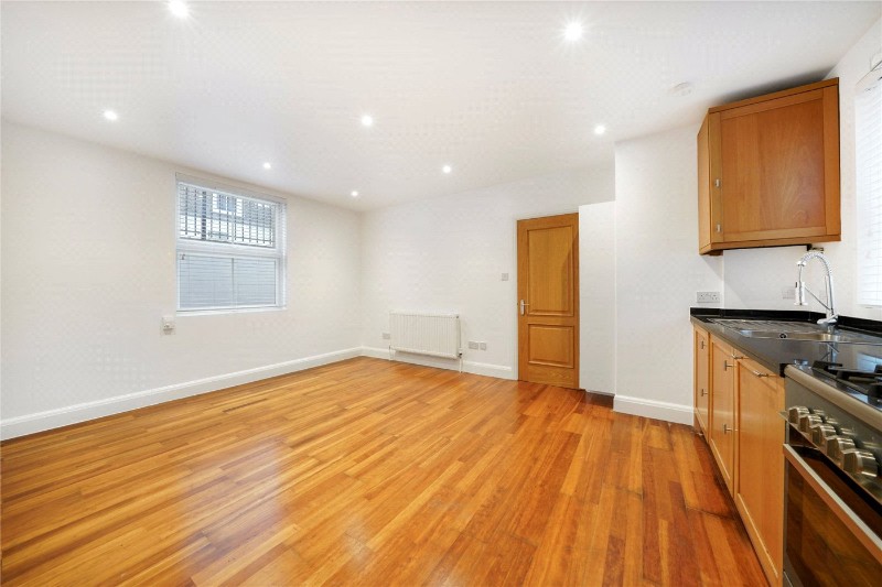 The Mitre, Grafton Road, London, NW5