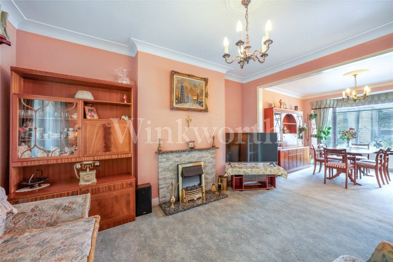 Cheviot Gardens, London, NW2