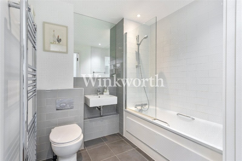 Shapland Way, London, N13