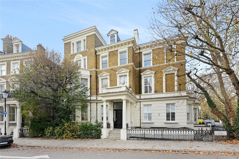 Holland Park Gardens, London, W14