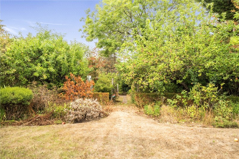 Echo Barn Lane, Wrecclesham, Farnham, Surrey, GU10