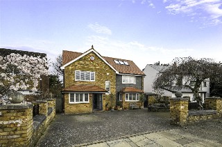 Hazelwood Close, London, W5