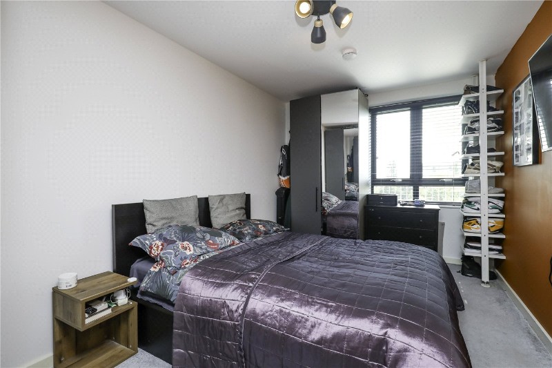 Lakeside Drive, London, NW10