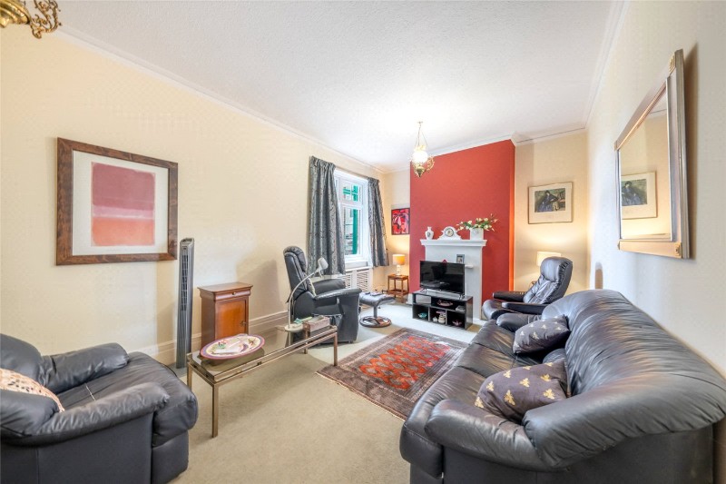 Cholmley Gardens, London, NW6
