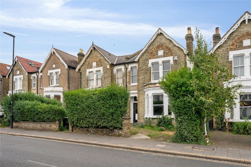 Greyhound Lane, London, SW16