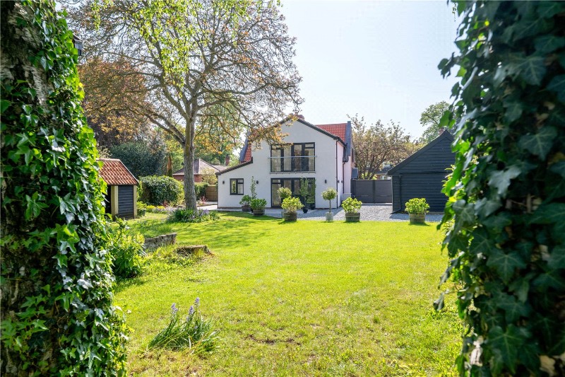 The Street, Bramerton, Norwich, Norfolk, NR14