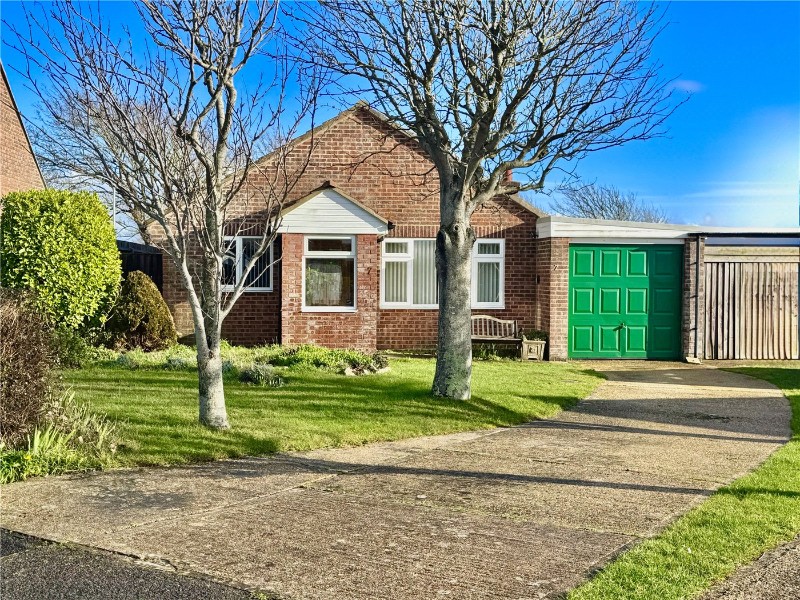 Grebe Close, Milford on Sea, Lymington, Hampshire, SO41