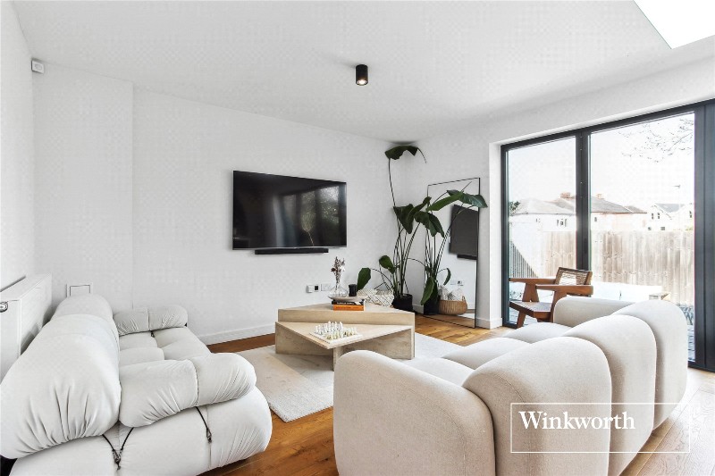 Woodville Road, New Barnet, EN5