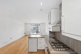 Holloway Road, London, N7