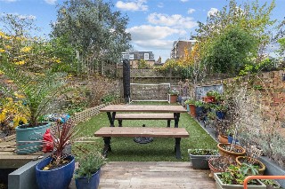 Bouverie Road, London, N16