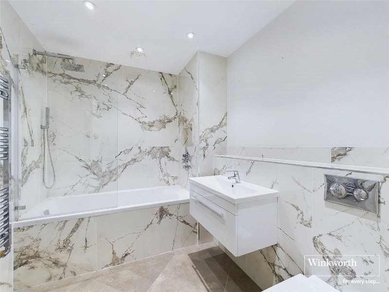 Fry Court, 11A Derby Road, Caversham, Reading, RG4
