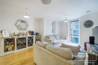 Baltic Avenue, Brentford, TW8