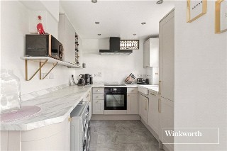 Clapham Road, London, SW9